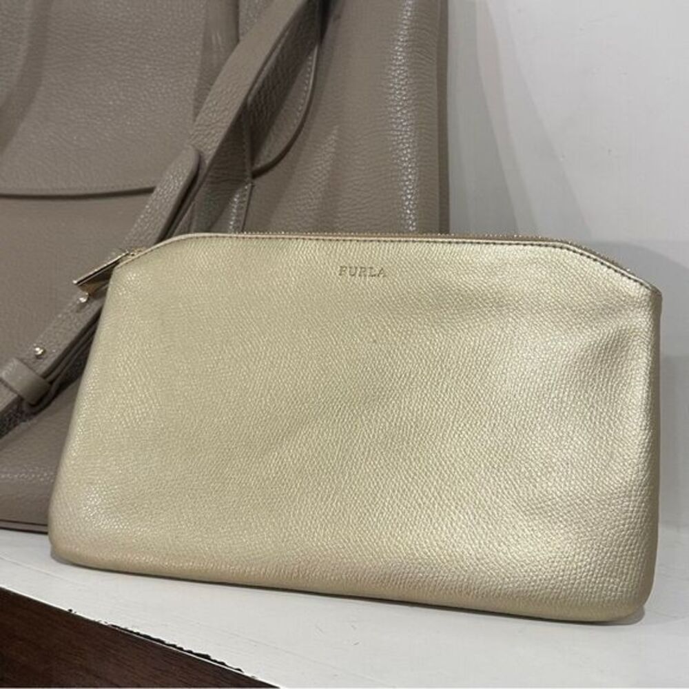 Furla Gold Cosmetic Bag Elegant Design
